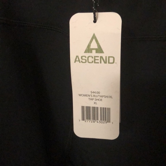 Crop pants never worn - Picture 3 of 9